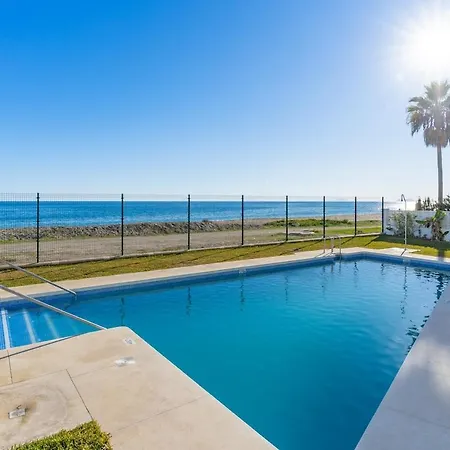 3 Bed Townhouse Close To The Estepona